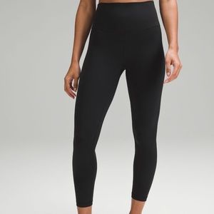 Lululemon black Align 25” leggings size 8